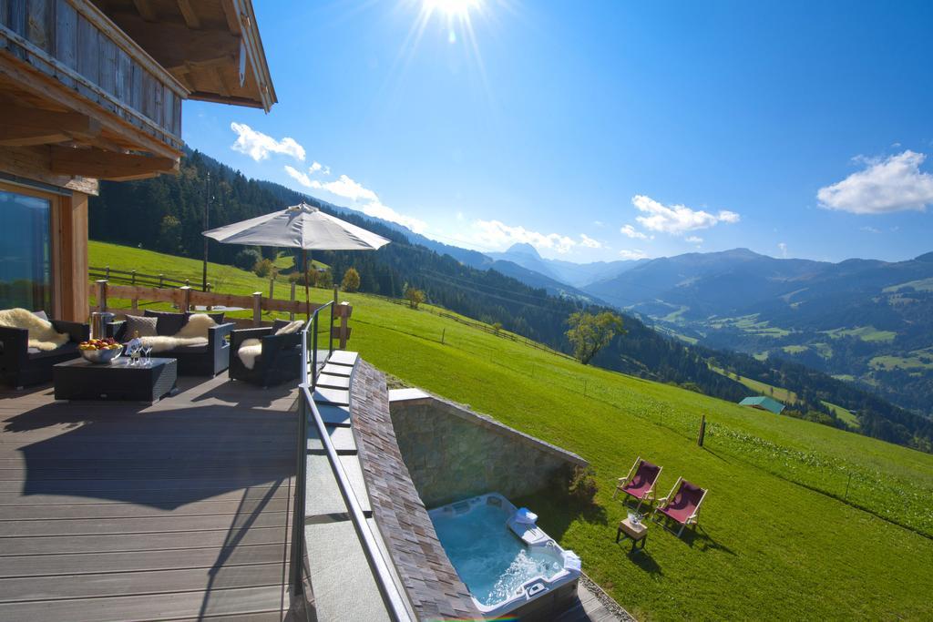 Maierl-Alm & Maierl-Chalets Кирхберг Номер фото