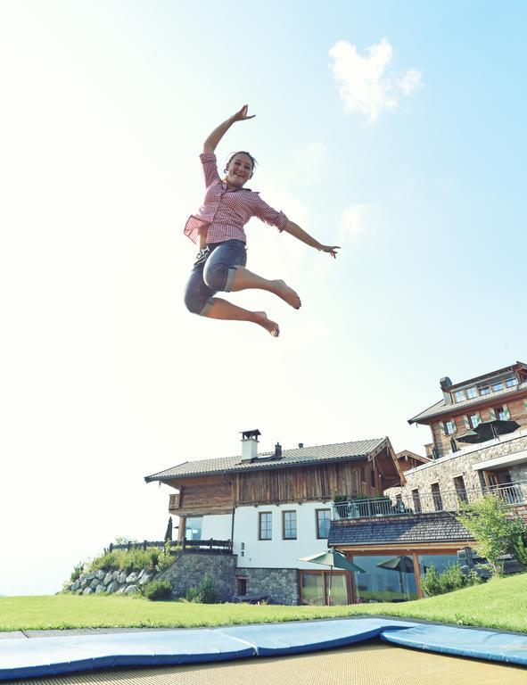 Maierl-Alm & Maierl-Chalets Кирхберг Экстерьер фото